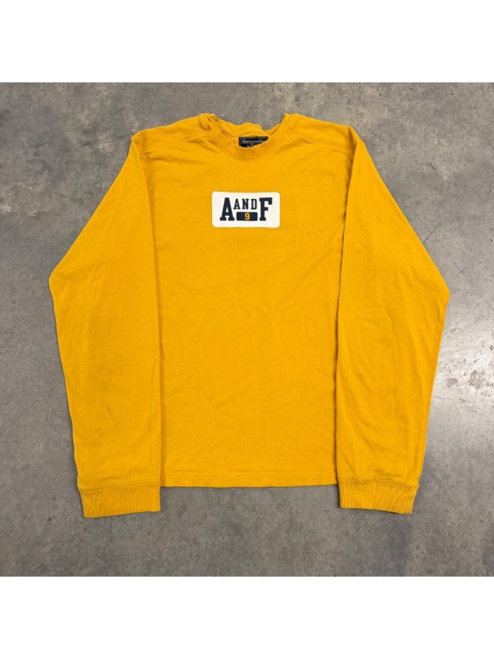 Abercrombie & Fitch 2000s Number 9 Long Sleeve Tee